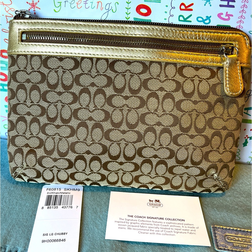 Signature Coach Case - Authentic - Khaki & Gold leather
